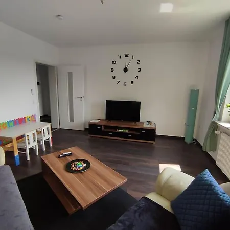 Neu Sanierte 2-zimmer