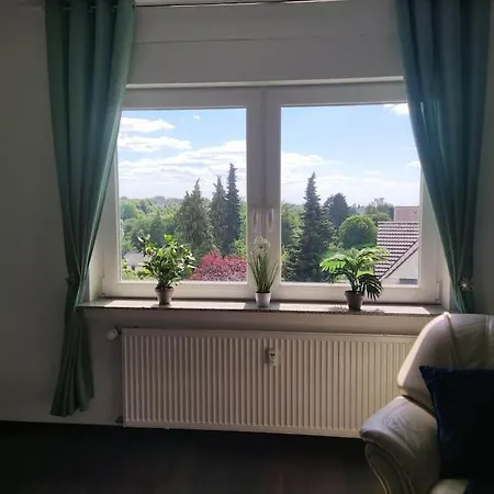 Neu Sanierte 2-zimmer * Solingen
